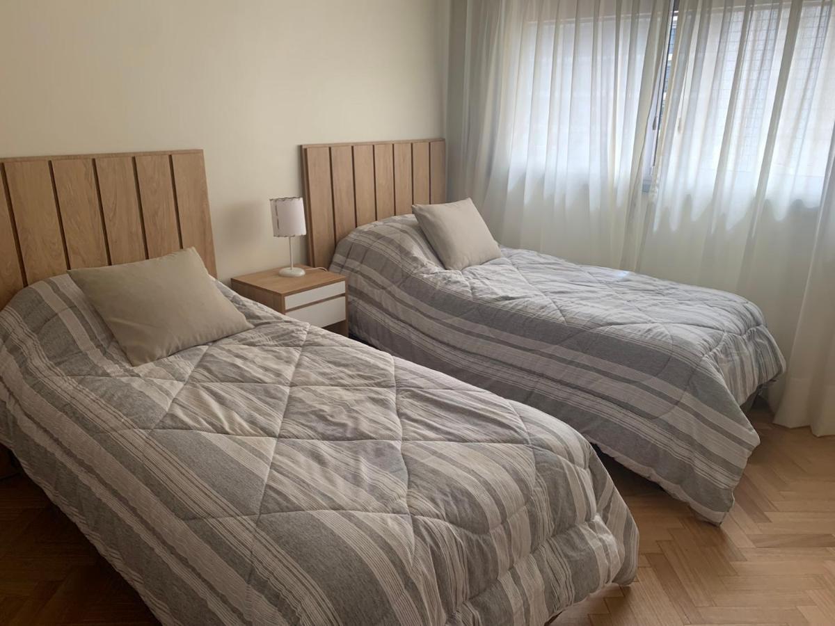 3 Amplios Ambientes Excelente Ubicacion-avenida Corrientes Almagro- Cerca De Todo Apartment